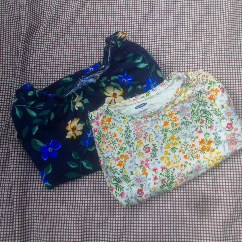 🍀3/15 Bundle set Old Navy Floral girls Tee-shirts
